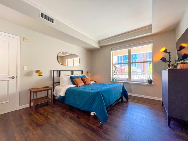 Photo - 1975 N Grant St Unit 217