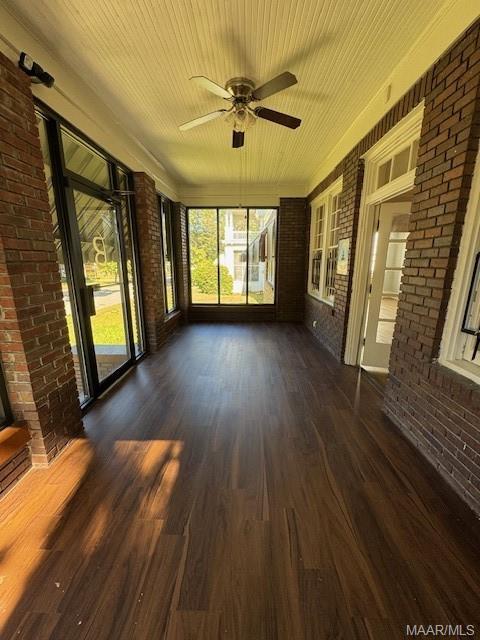 Photo - 1427 Court St