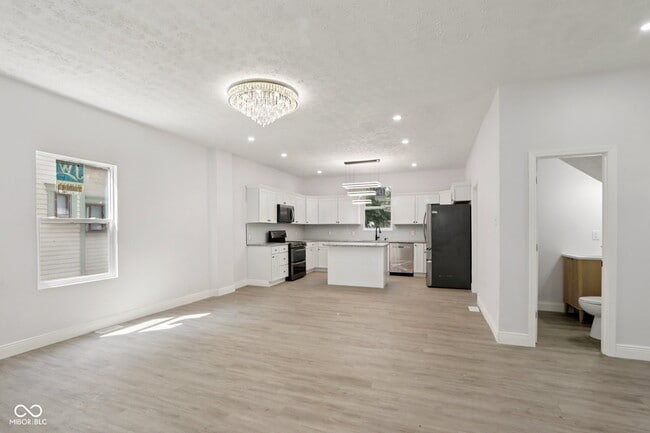 Photo - 2728 Carrollton Ave