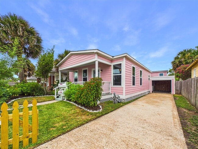 Photo - 3602 Ave S 1/2
