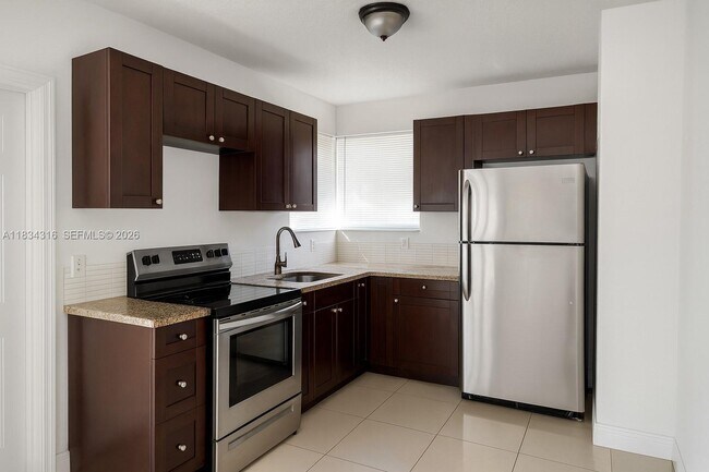 Photo - 3110 SW 33rd Ave