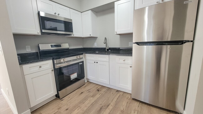 Photo - 5661 Quincy St Unit 5611 quincy street