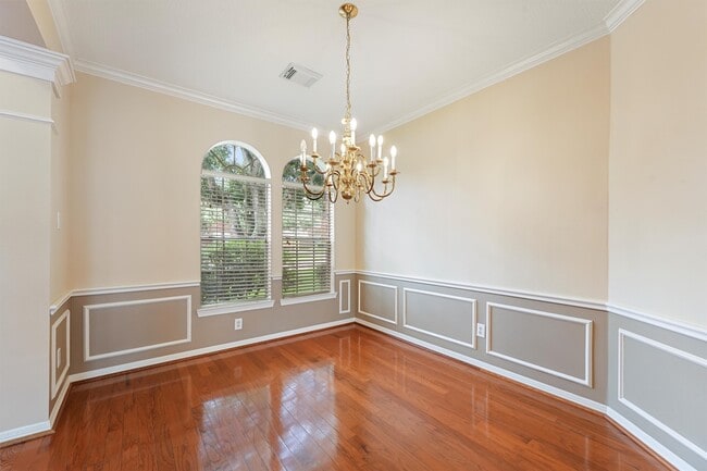 Photo - 22910 Fairleaf Cir