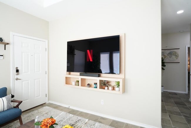 Photo - 5908 Sandpiper Ave Unit #3