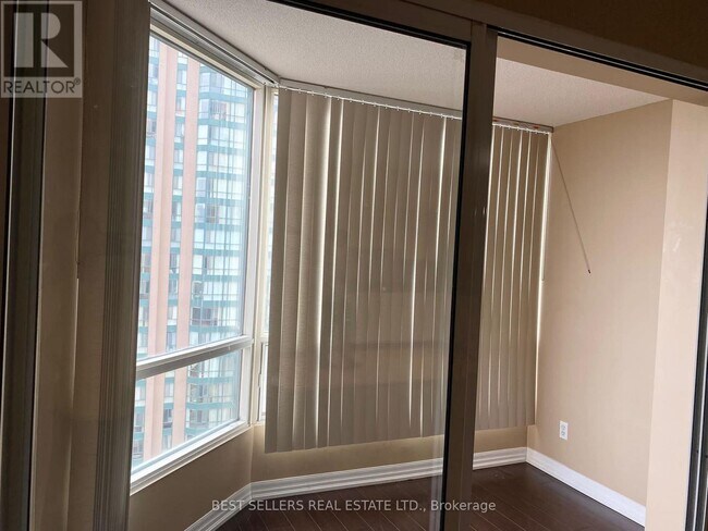 Photo - 115 Hillcrest Ave Unit 1505