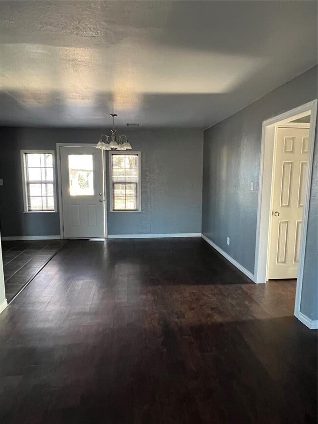 Photo - 1724 N Lee St