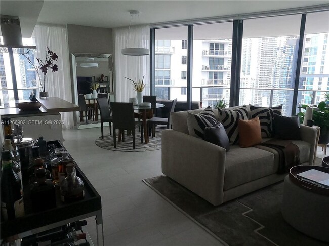 Photo - 1000 Brickell Plaza Unit 2301
