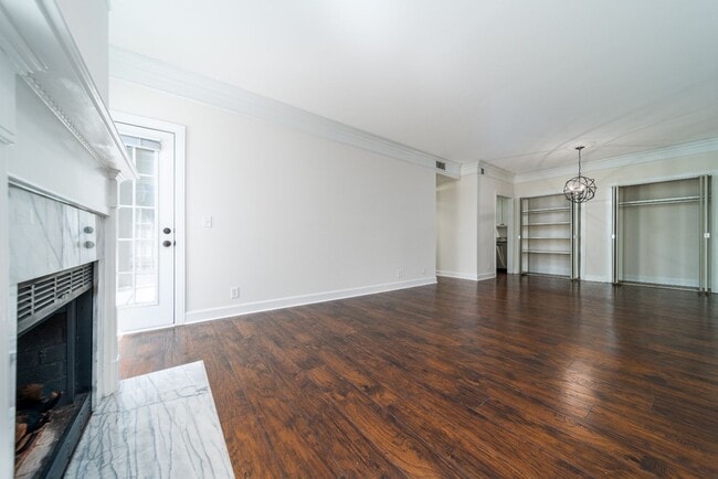 Photo - 121 Sloan Rd