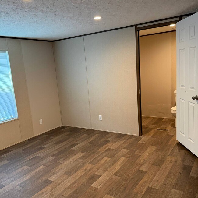 Photo - 4801 Goldfield Dr