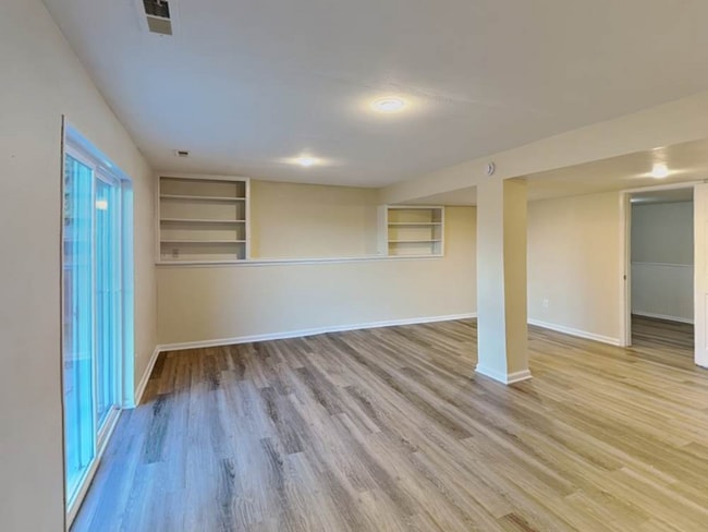 Photo - 7736 Halleys Dr