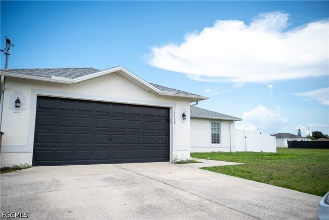 Photo - 1118 Nelson Rd N