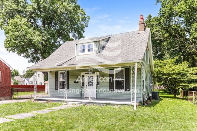 Photo - 1910 Bising Ave