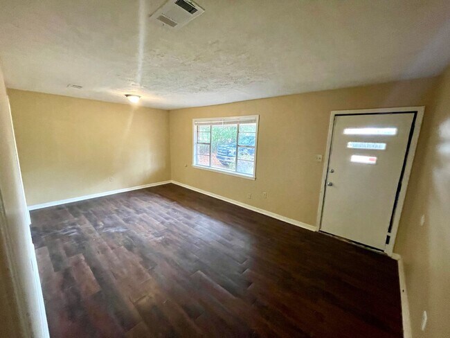 Photo - 3/2 for Rent in Clinton!
