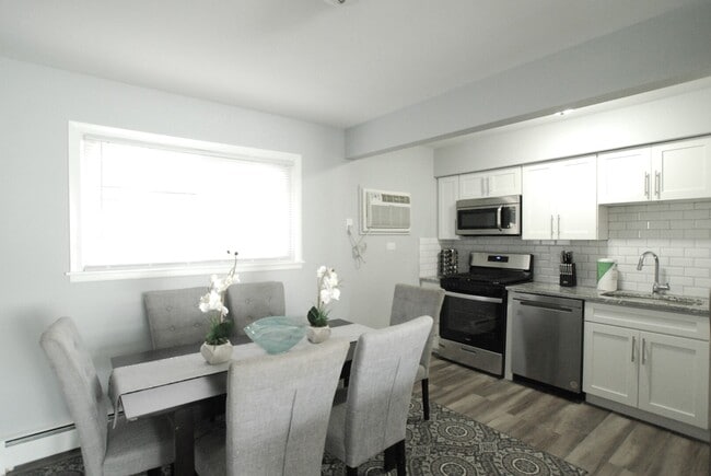 Photo - 2246 S 17th Ave Unidad GE