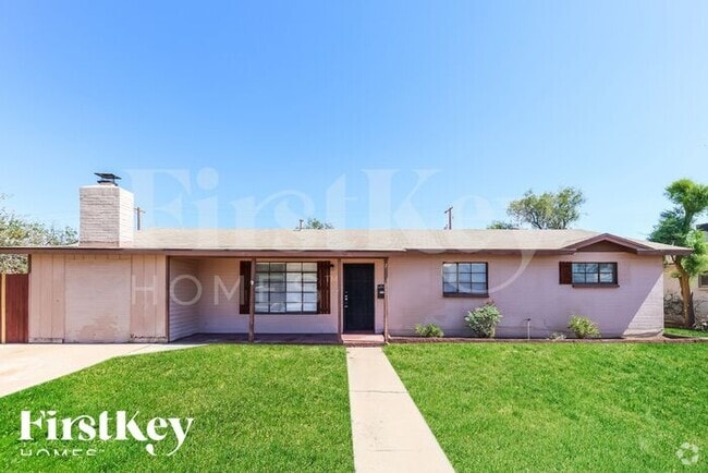 Building Photo - 2118 W Montebello Ave Rental