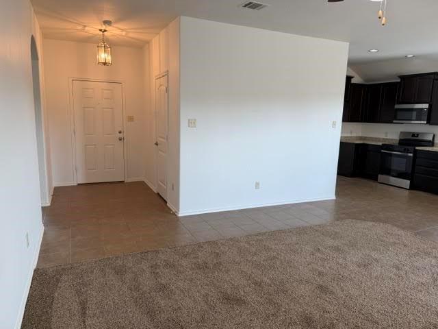 800 Elm Grove