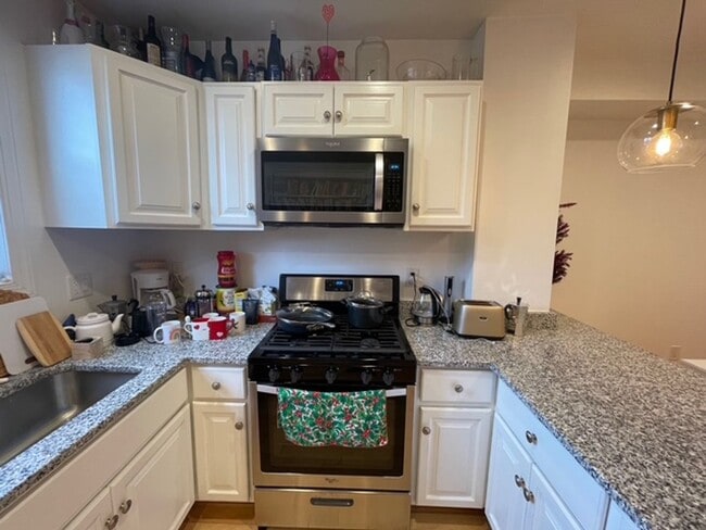 Photo - Stylishly Renovated 3 bedroom, 2.5 bath wi...