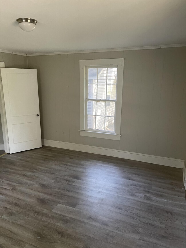 Photo - 456 N Spring St