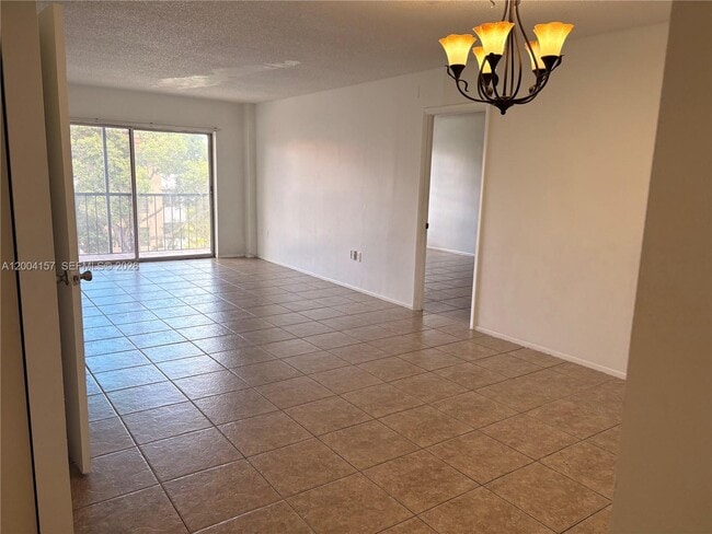 Photo - 4168 Inverrary Dr Unit 408