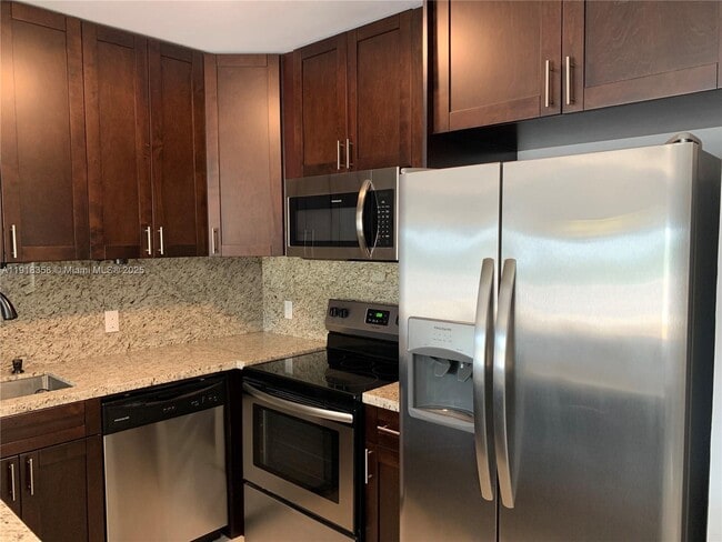 Photo - 1455 N Treasure Dr Unit 2M