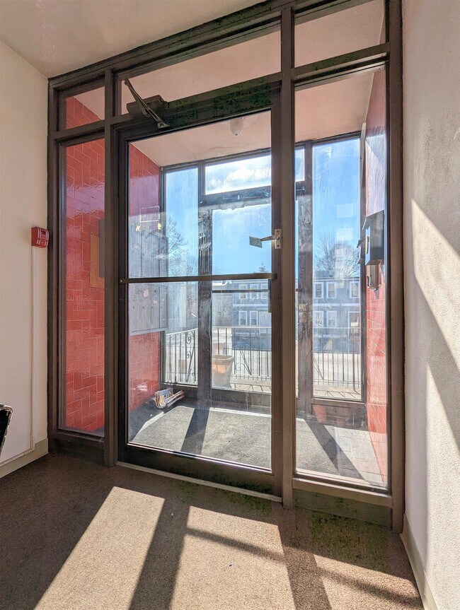 Photo - 86 Newbury St Unit #2