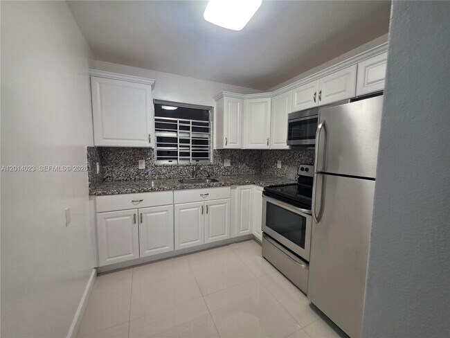19080 NE 3rd Ct Unidad 314