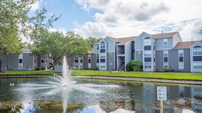 Building Photo - Cricket Club Apartments