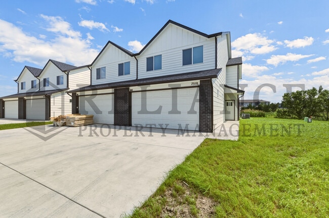Photo - 7510 E 36th St N Unidad 200