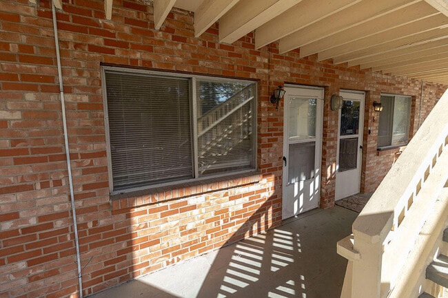 Photo - 801 N Ann St Unidad 7