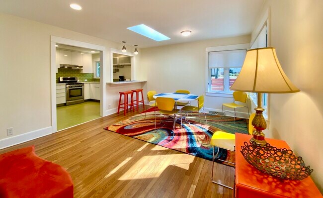 Photo - 1606 Carolina Ave