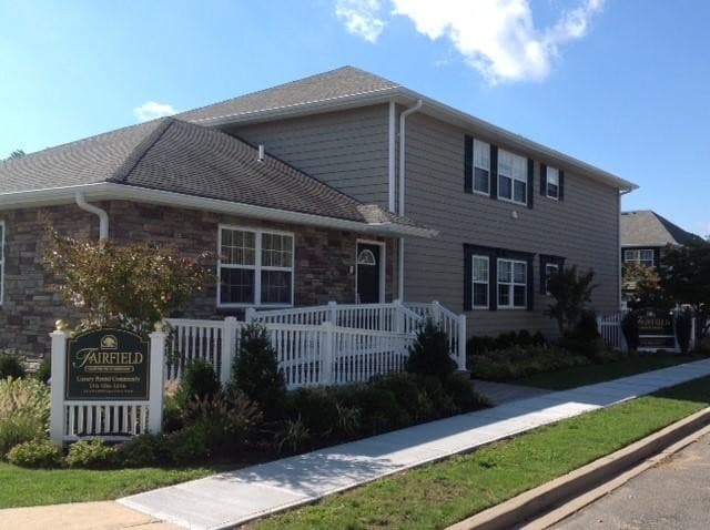Fairfield Courtyard East At Farmingdale