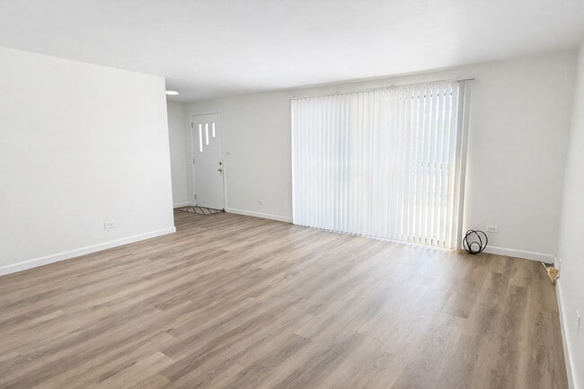 Photo - 1313 Wakeby Ln Unit 1313