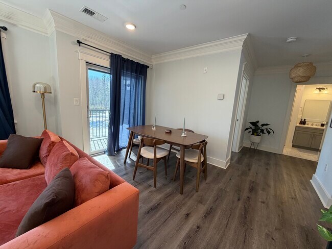 Photo - 17 Hennery Wy Unit 17G