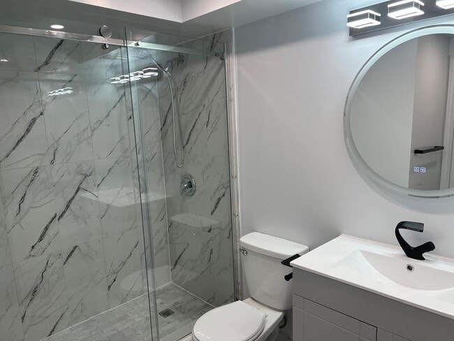 Photo - 3 Mccourt Dr Unit 3