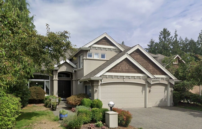 Building Photo - 20522 NE 23rd Ct