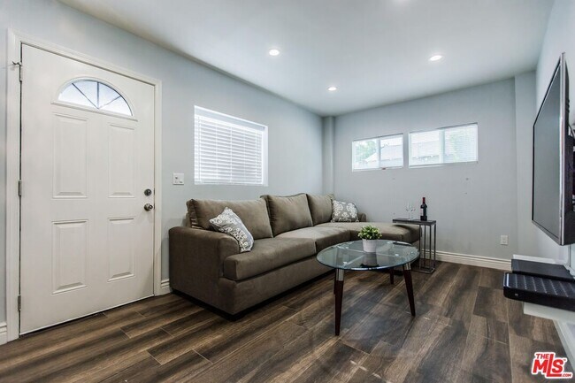 Photo - 4407 Irvine Ave