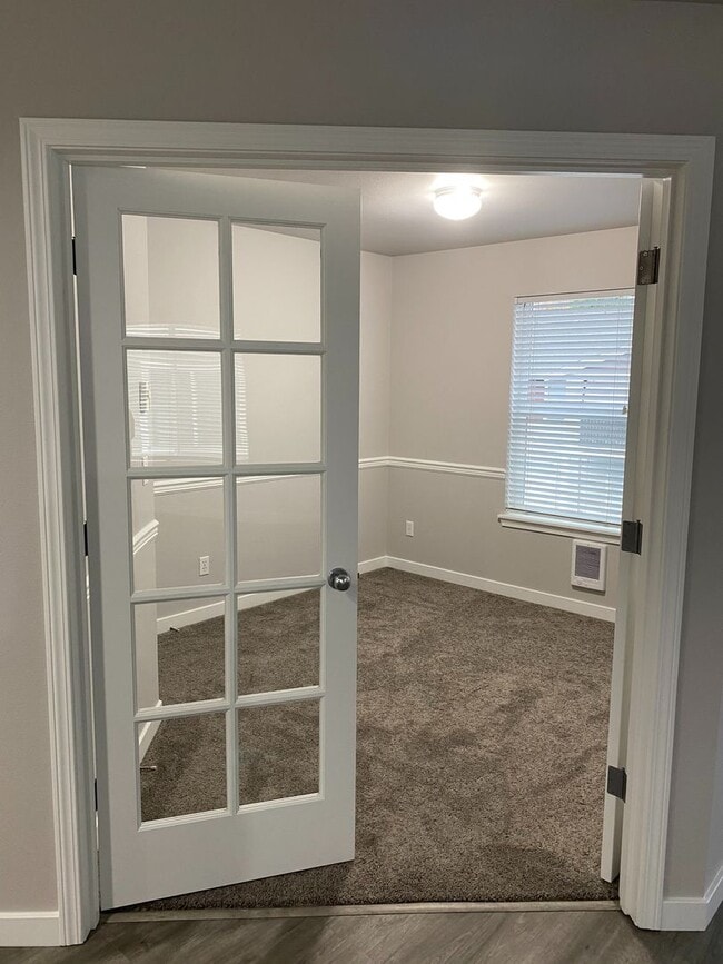 Photo - 2 Bedroom with a Den, 1-car oversized detached garage, DuPont Condo