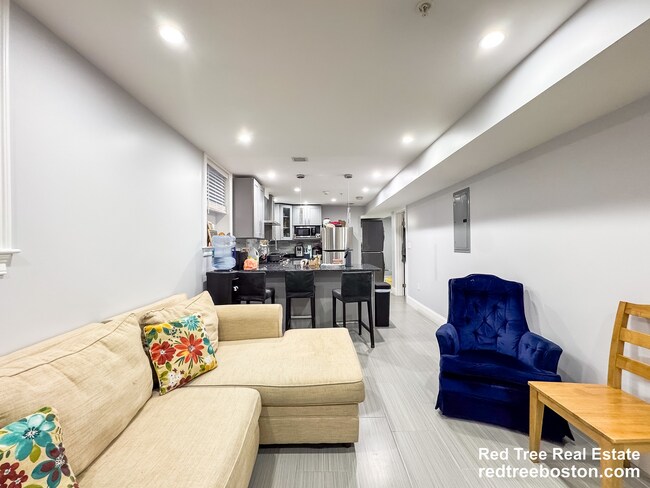 Photo - 62 Hecla St Unit B