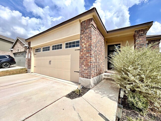 Photo - 3 BR / 2 BA Home for Rent in Hutto
