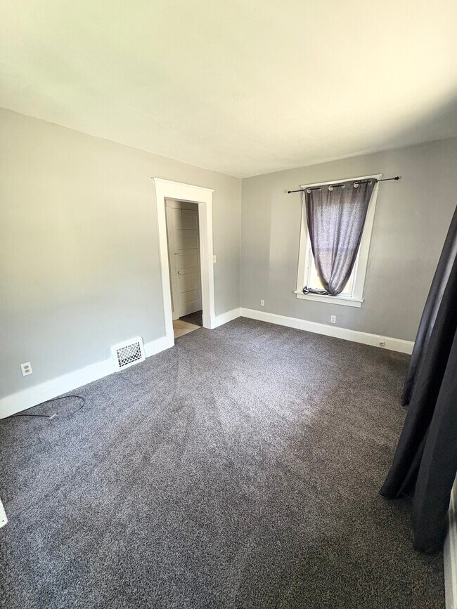 Photo - 1417 18th Ave