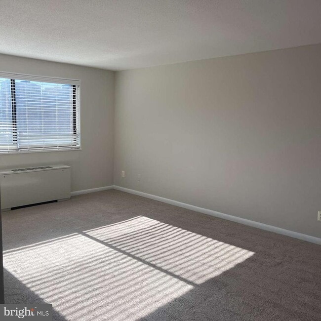 Photo - 3515 Washington Blvd Unit 501