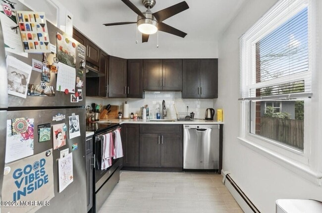 Photo - 468 2nd Ave Unidad 1