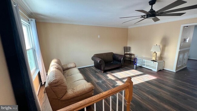 Building Photo - 3649 Dahlgren Pl