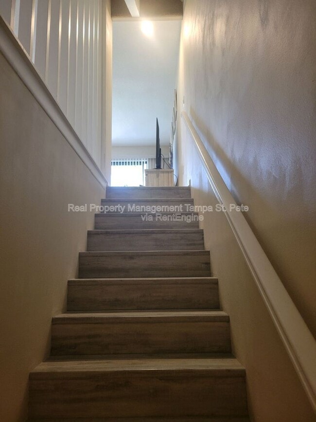 Photo - 12310 Capri Cir N