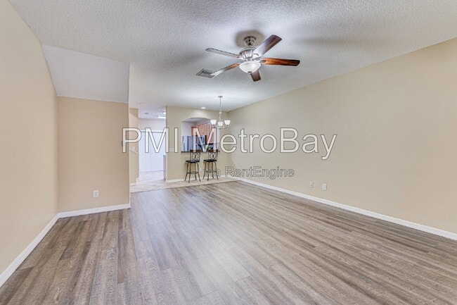 Photo - 15706 Fishhawk Falls Dr