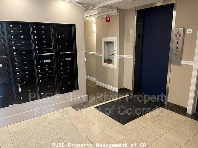 Building Photo - 1125 Washington St Unit Apt 308