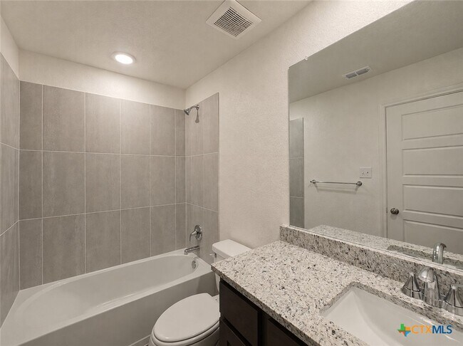 Photo - 3809 American Elm Dr