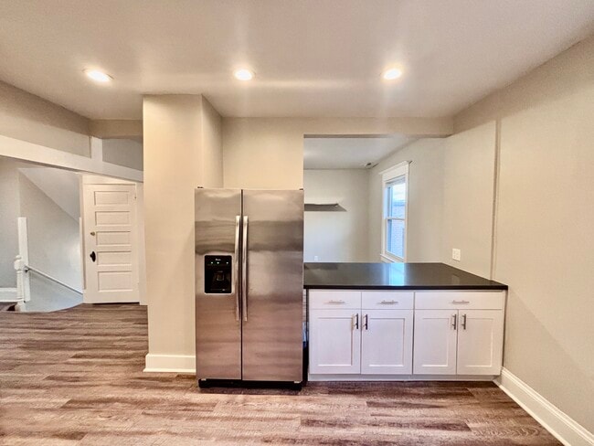 Kitchen - 718 NW 21st Ave Unidad B