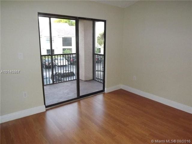 Photo - 15600 SW 106th Ln Unidad 1004