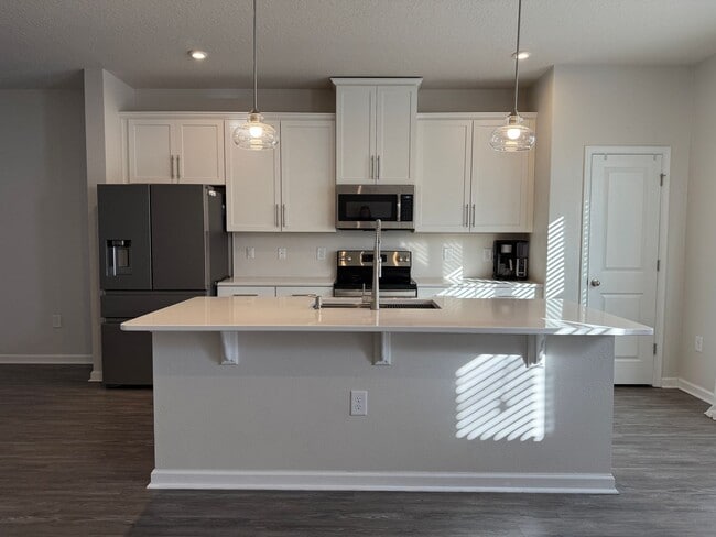 Photo - Like New Townhouse in Hamlin